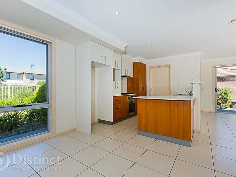 26 Moonlight Avenue, Harrison, photo 3
