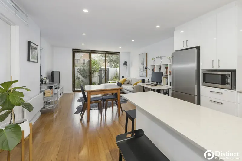 106/10 Currie Crescent, Griffith, photo 5