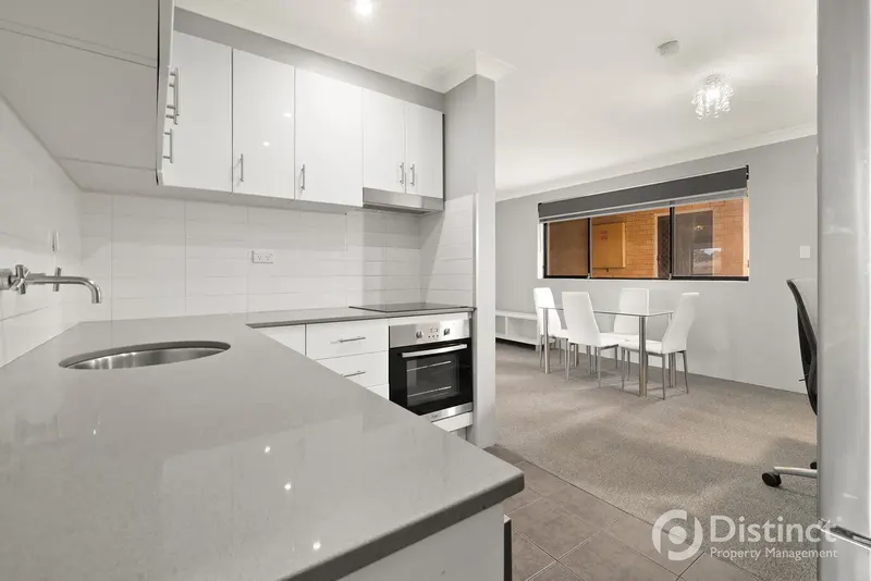 8/30 River Street, Oaks Estate, photo 10