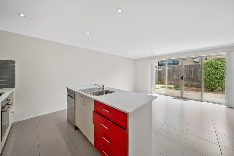 93 Ormiston Circuit, Harrison, photo 4