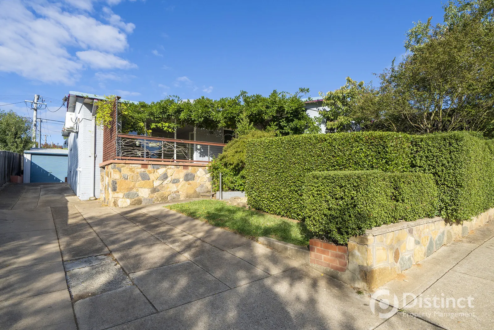 80 Walker Crescent, Narrabundah, photo 1