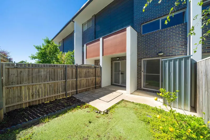 3/8 Henry Kendall Street, Franklin, photo 14