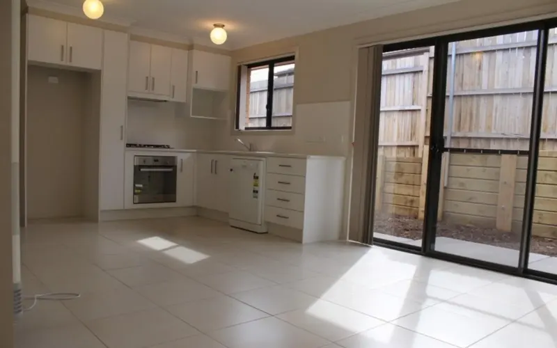16 Phillipa Weeks Street, Watson, photo 3