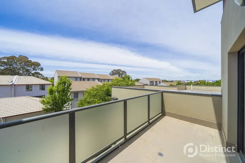 18/90 Gozzard Street, Gungahlin, photo 2