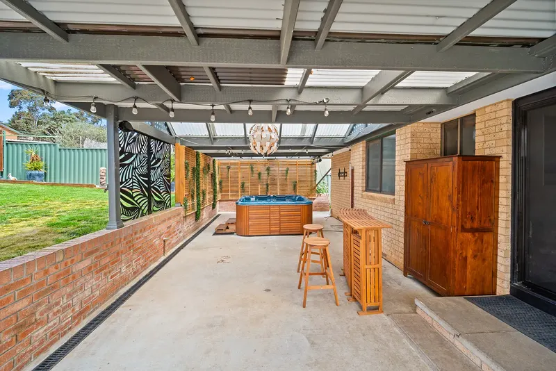 18 Dunn Street, Queanbeyan West, photo 17