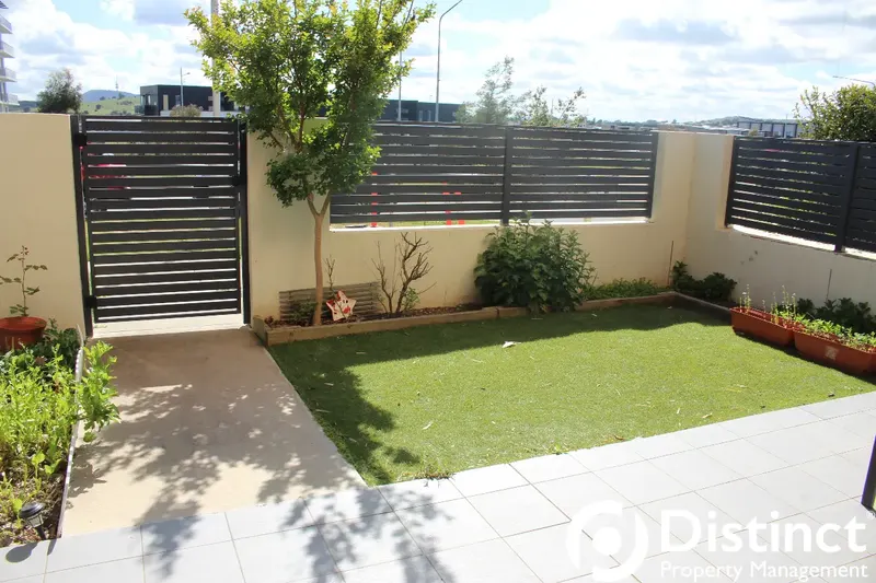 62/25 John Gorton Drive, Wright, photo 1