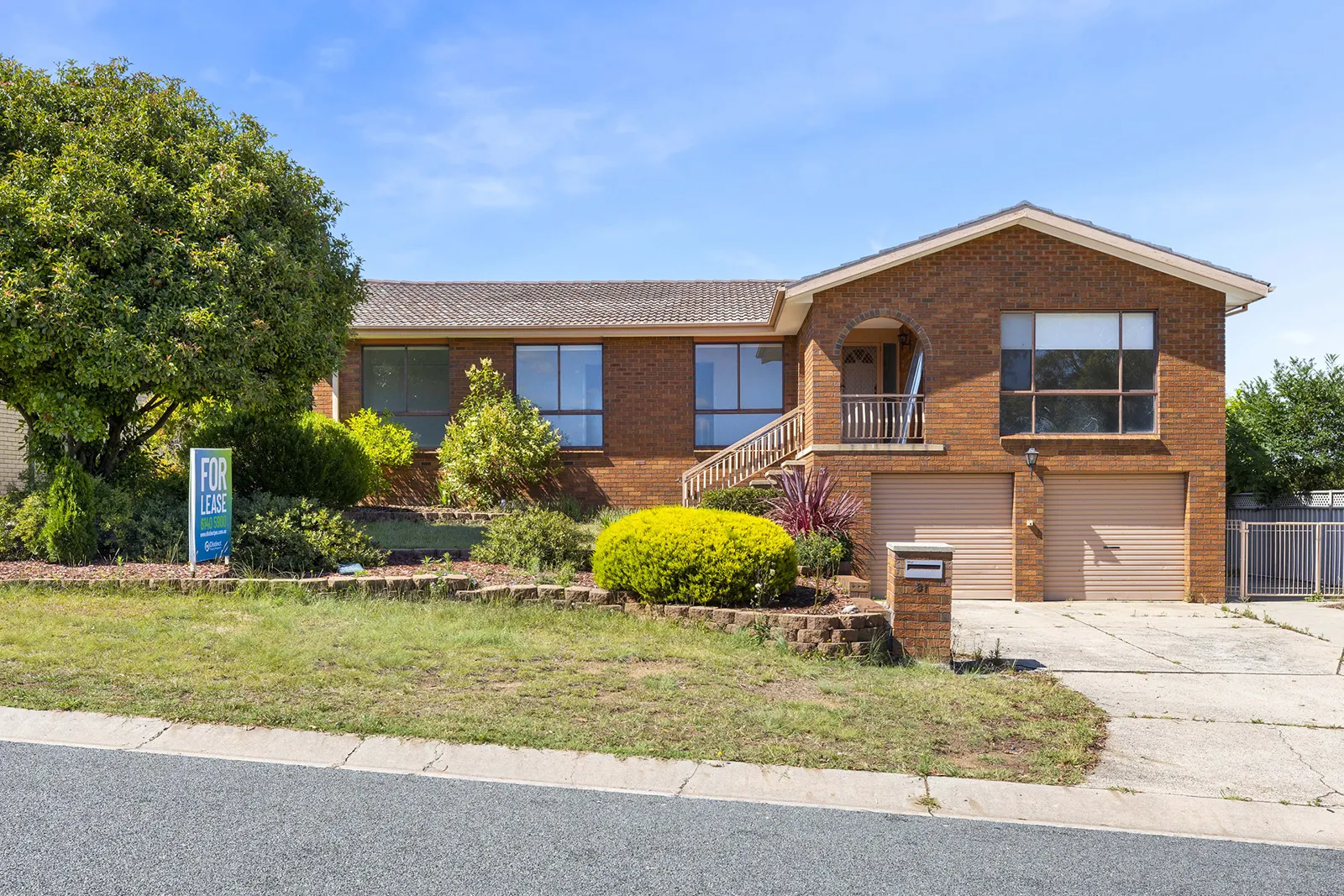 31 Carr Crescent, Wanniassa, photo 1
