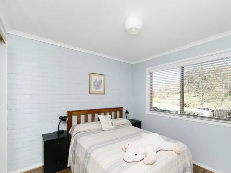 2/6 Berra Close, Ngunnawal, photo 4