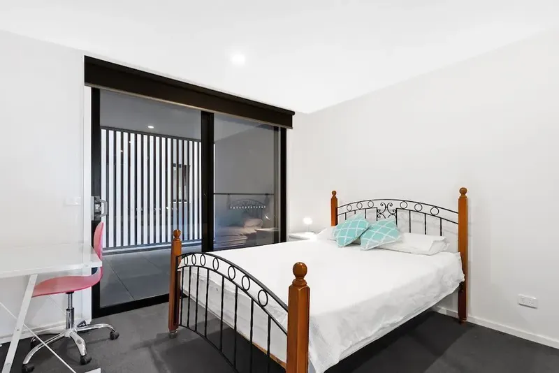 18/111 Canberra Avenue, Griffith, photo 9