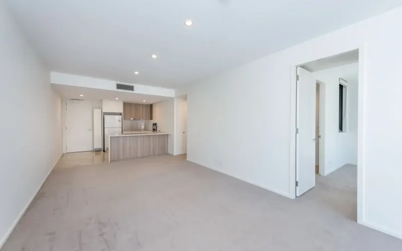 113/18 Austin Street, Griffith, photo 2