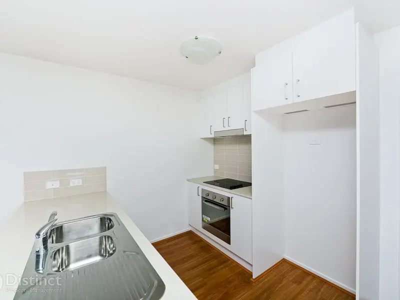 178/41 Philip Hodgins Street, Wright, photo 2