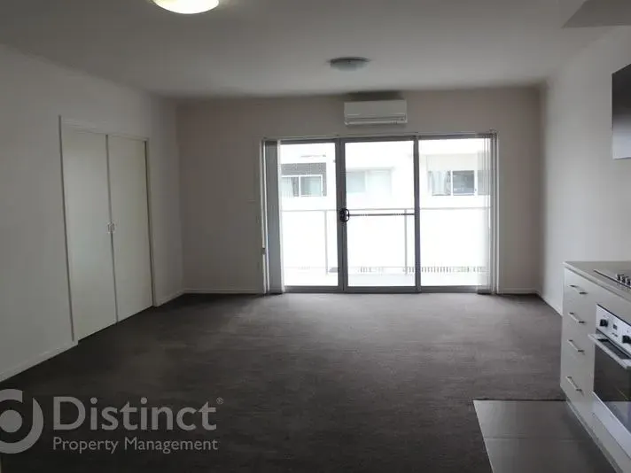81/140 Anketell Street, Greenway, photo 5