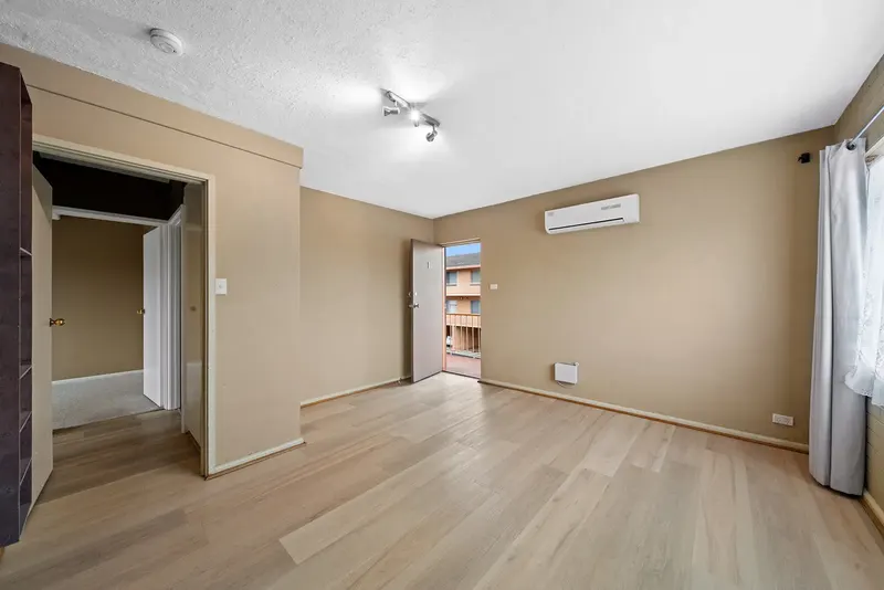 1/63 Donald Road, Queanbeyan, photo 3