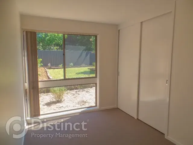 116 Livingston Avenue, Kambah, photo 5