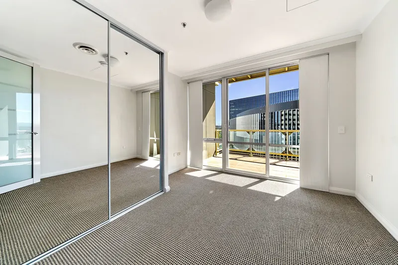 608/2 Akuna Street, City ACT 2601, photo 5