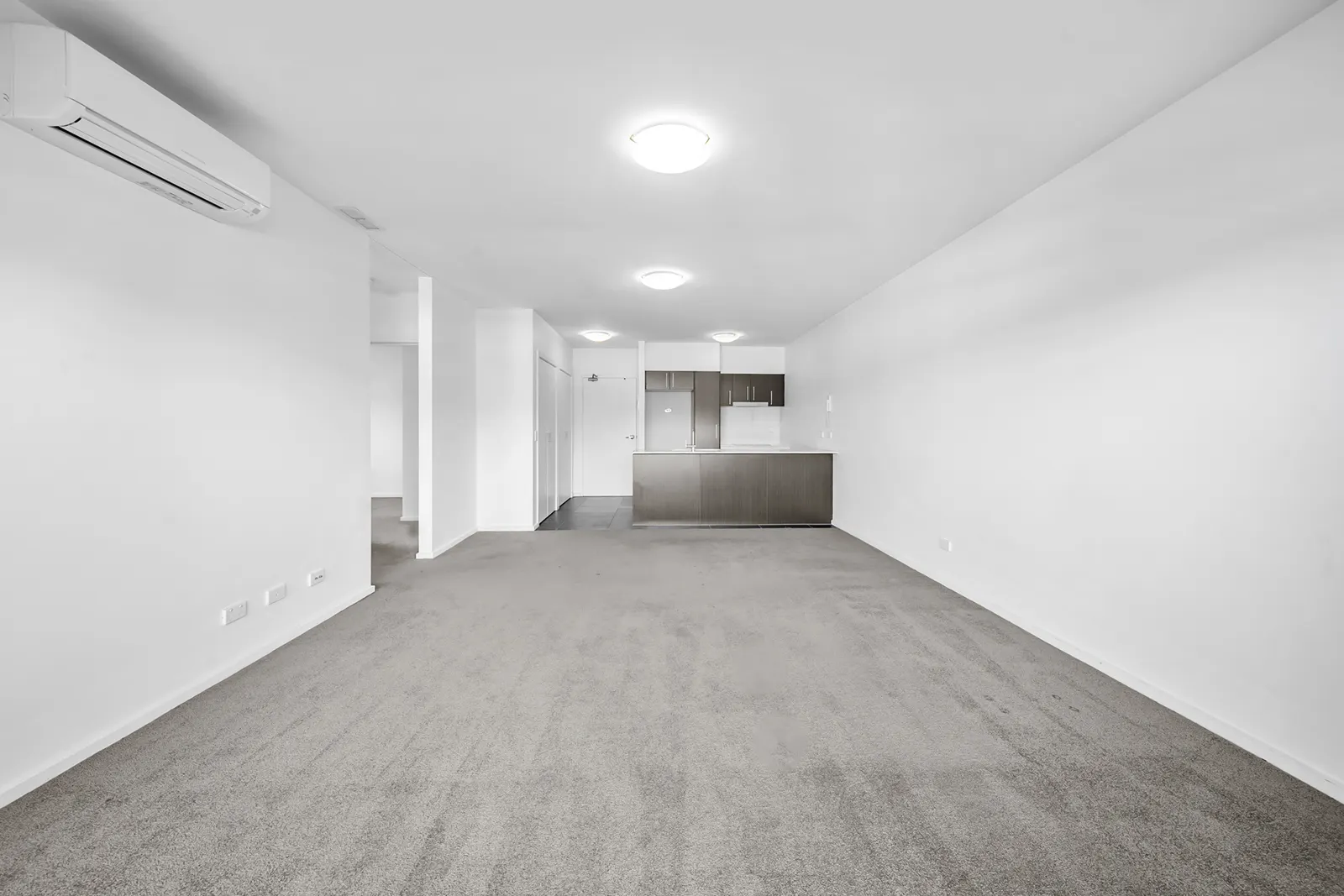 128/51 Catalano Street, Wright, photo 1
