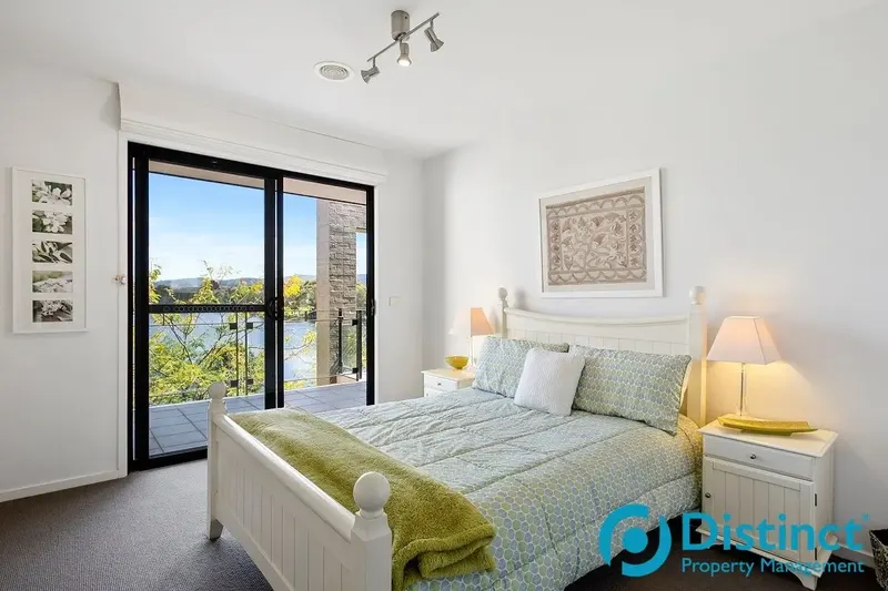 53 Strayleaf Crescent, Gungahlin, photo 18