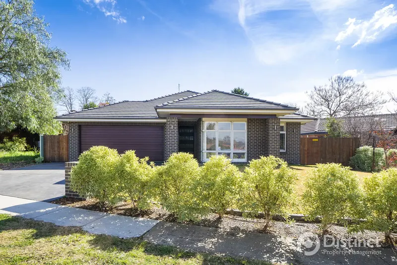 12 Mcintyre Street, Narrabundah, photo 1