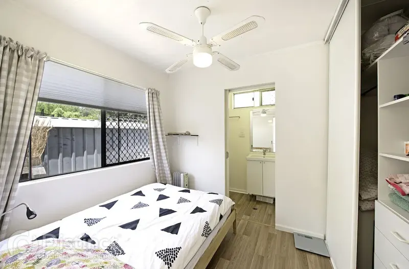 11 Dickinson Street, Watson, photo 12