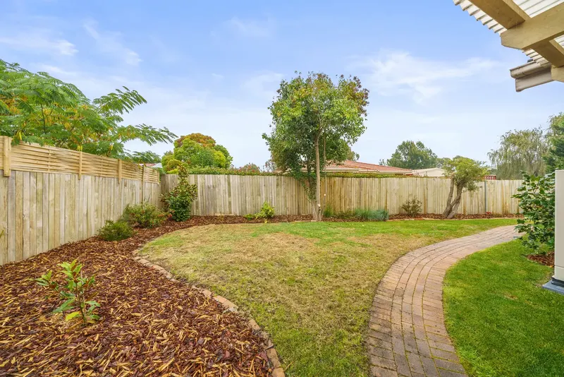 33 Dobell Circuit, Conder, photo 18