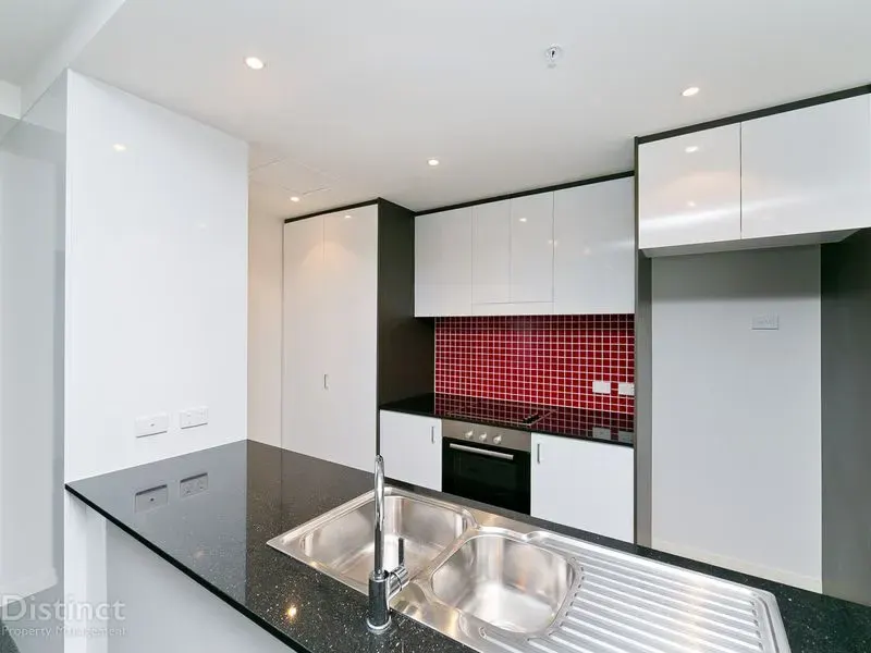 242/1 Mouat Street, Lyneham, photo 2