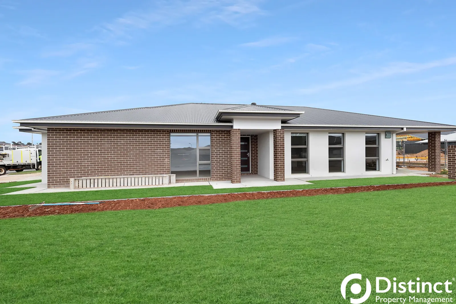 50 Zealie Bend, Googong, photo 1