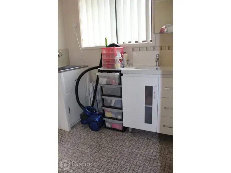 1b Withers Place, Weston, photo 6