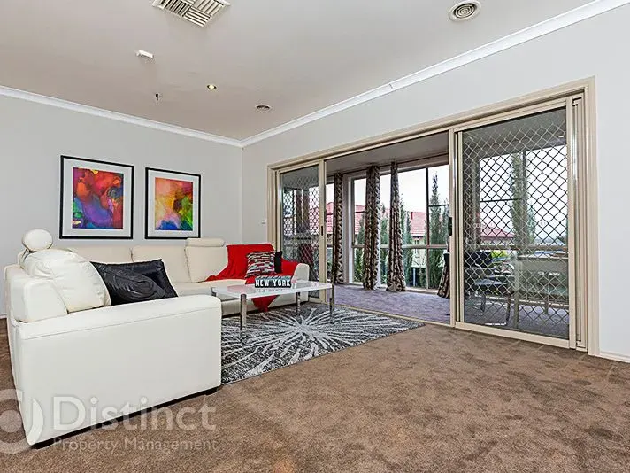 4 Menzel Crescent, Dunlop, photo 6