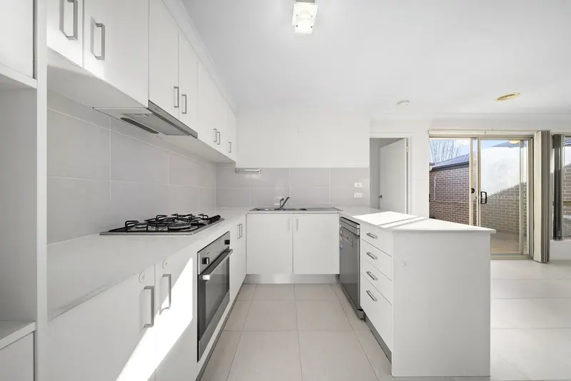 63 Kingsland Parade, Casey, photo 9