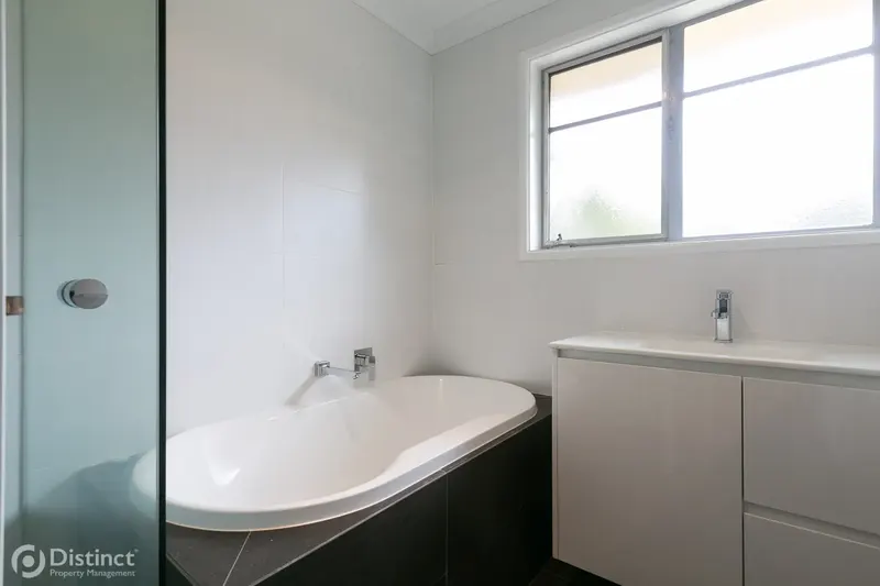 35 Madigan Street, Hackett, photo 12