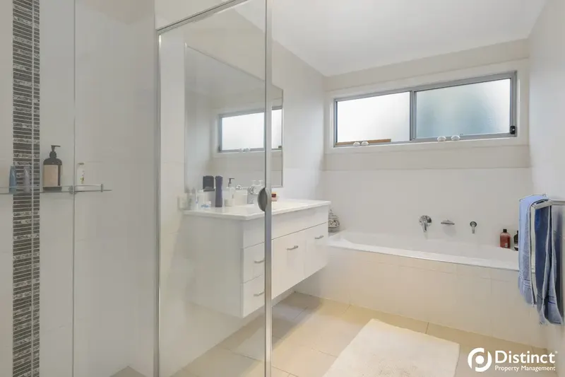3 Dobikin Street, Crace ACT 2911, photo 9