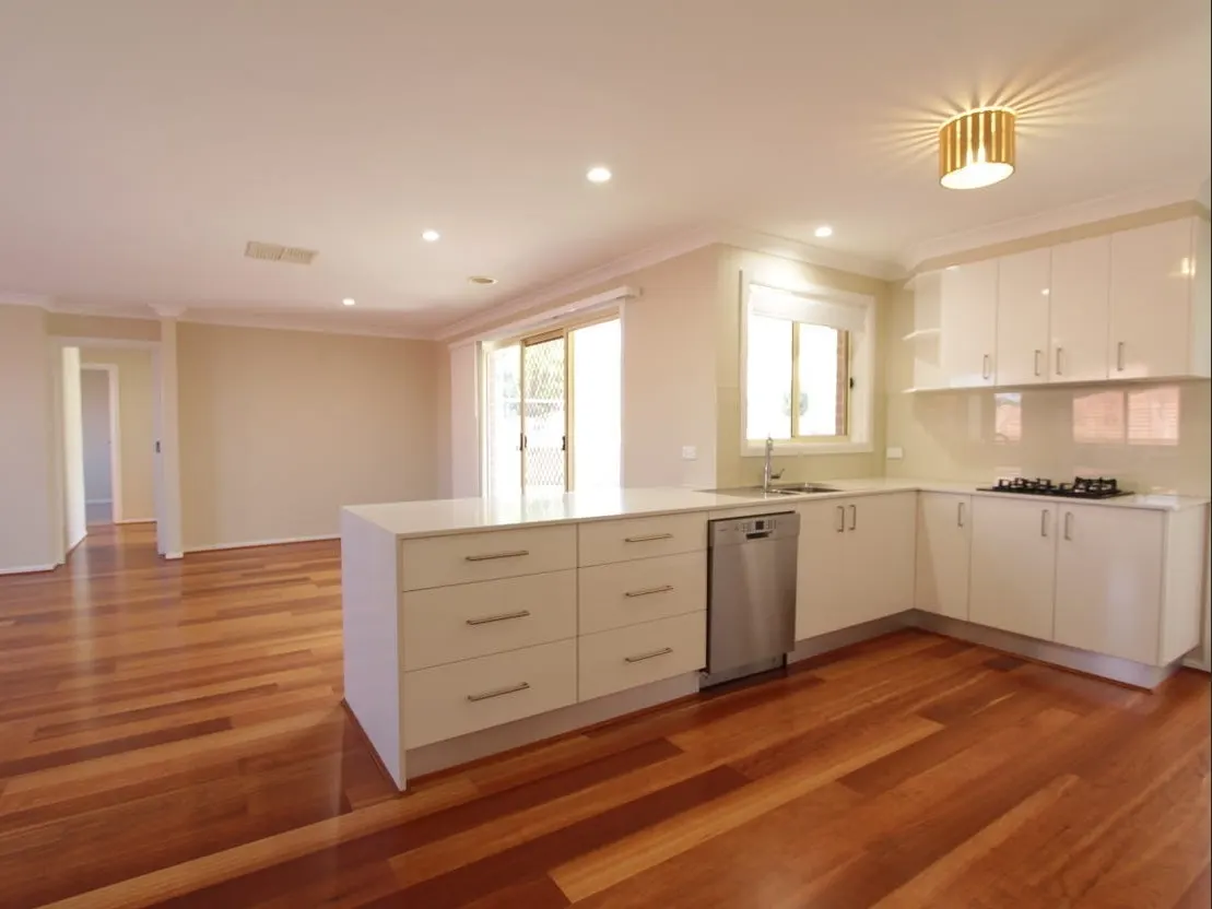 5 Sale Place, Amaroo ACT 2914, photo 1