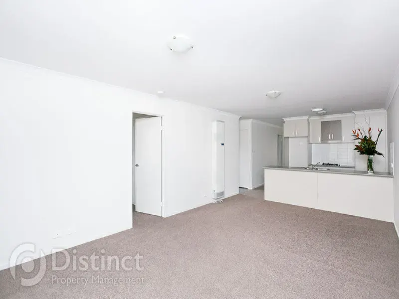 30 Yerradhang Street, Ngunnawal, photo 3