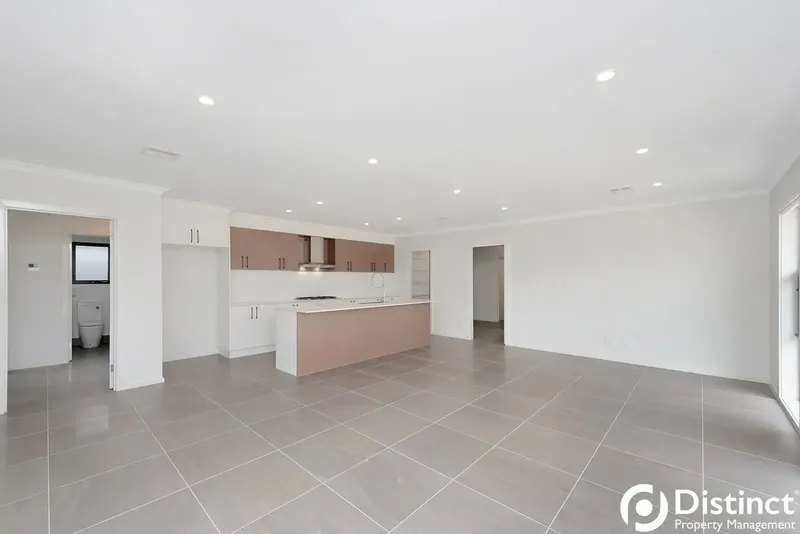56 Zealie Bend, Googong, photo 8