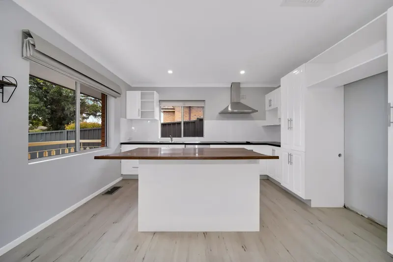 12 Waterloo Street, Queanbeyan NSW 2620, photo 9