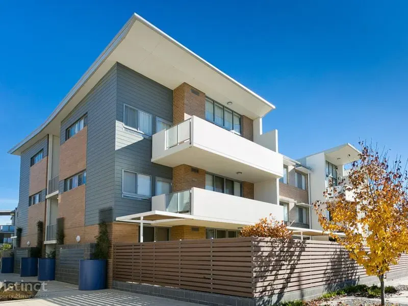 134/116 Easty Street, Phillip, photo 1