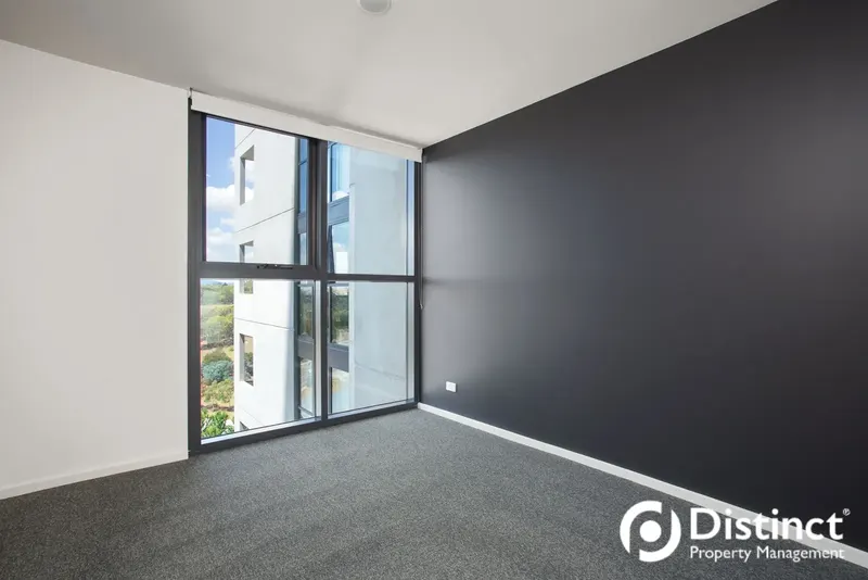 1110/120 Eastern Valley Way, Belconnen, photo 9
