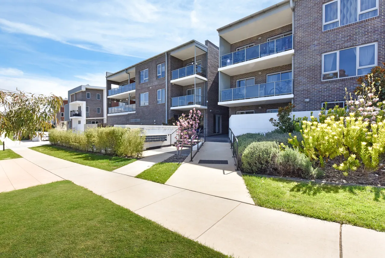 72/3 Nevertire Street, Lawson, photo 1