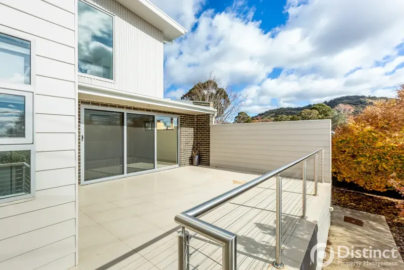 18b Stevenson Street, Torrens, photo 2