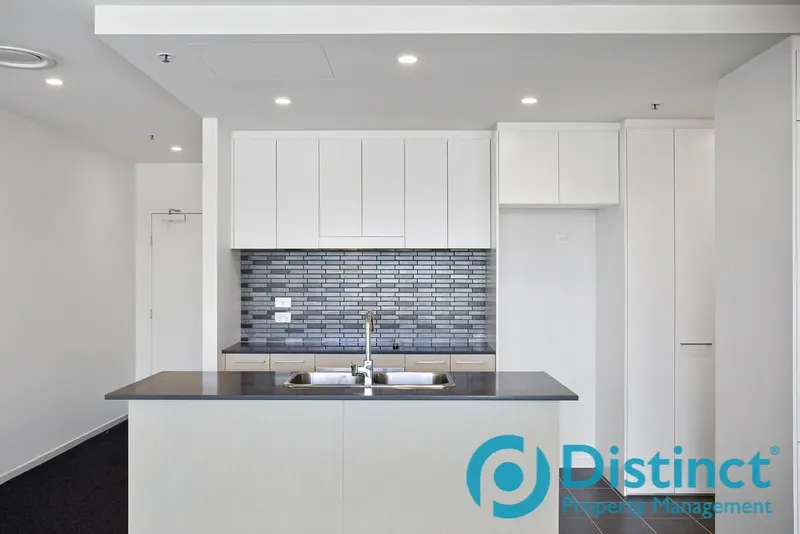 121/7 Irving Street, Phillip, photo 4