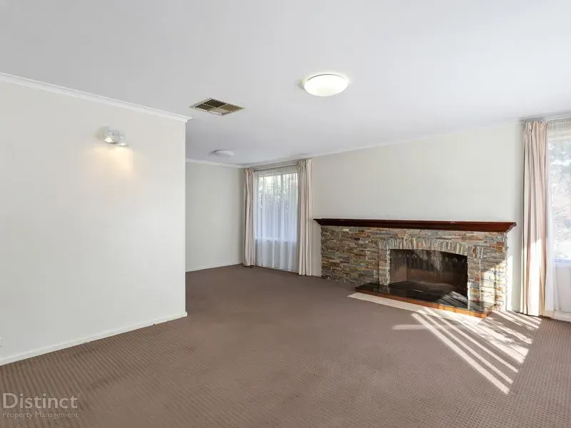 7 Frayne Place, Stirling, photo 2