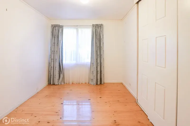 15 Allwood Street, Chifley, photo 8
