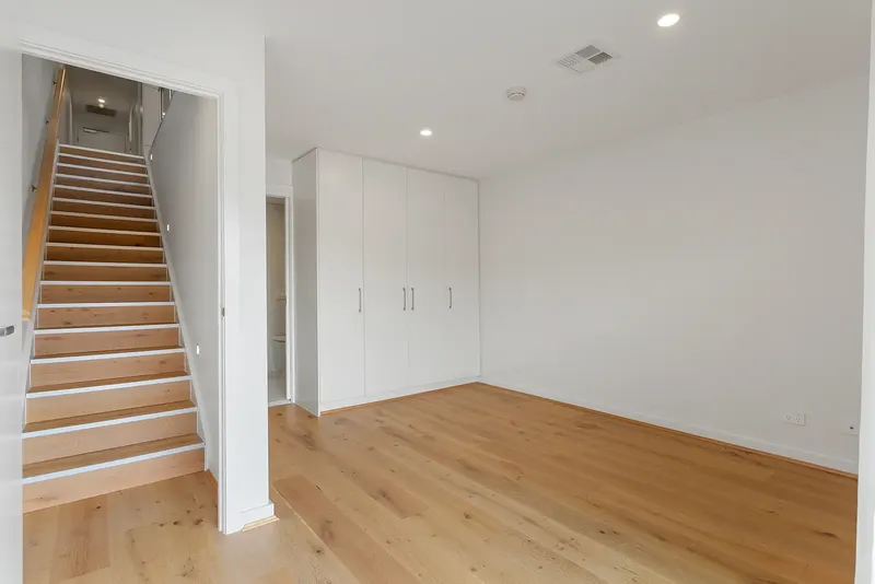 408/32 Mort Street, Braddon, photo 2