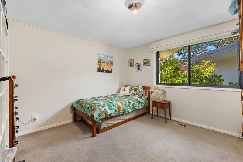 58 Carstensz Street, Griffith, photo 23