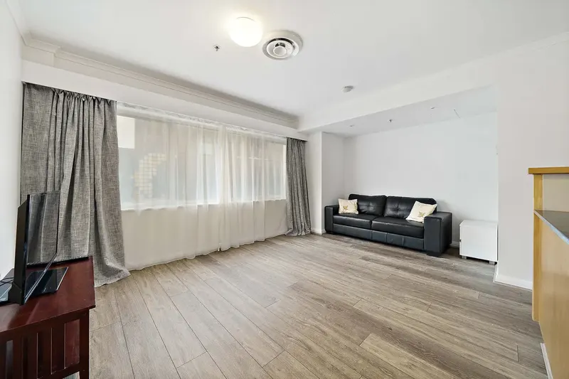 202/2 Akuna Street, City, photo 2