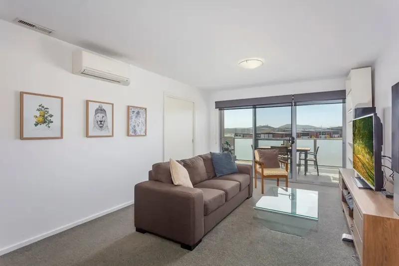 28/40 Philip Hodgins Street, Wright, photo 3