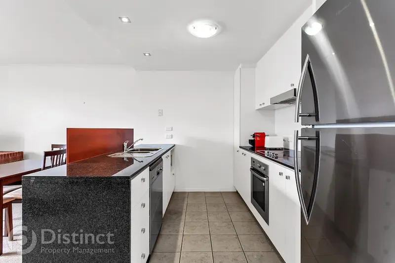 807/17 Dooring Street, Braddon, photo 3