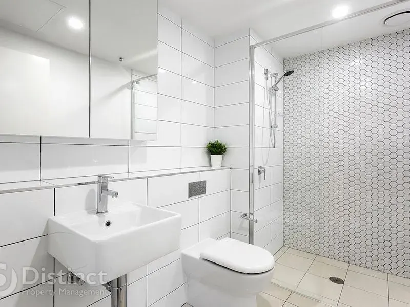 1607/120 Eastern Valley Way, Belconnen, photo 7