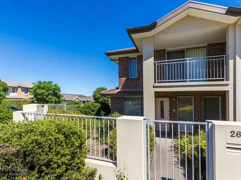 26 Moonlight Avenue, Harrison, photo 1
