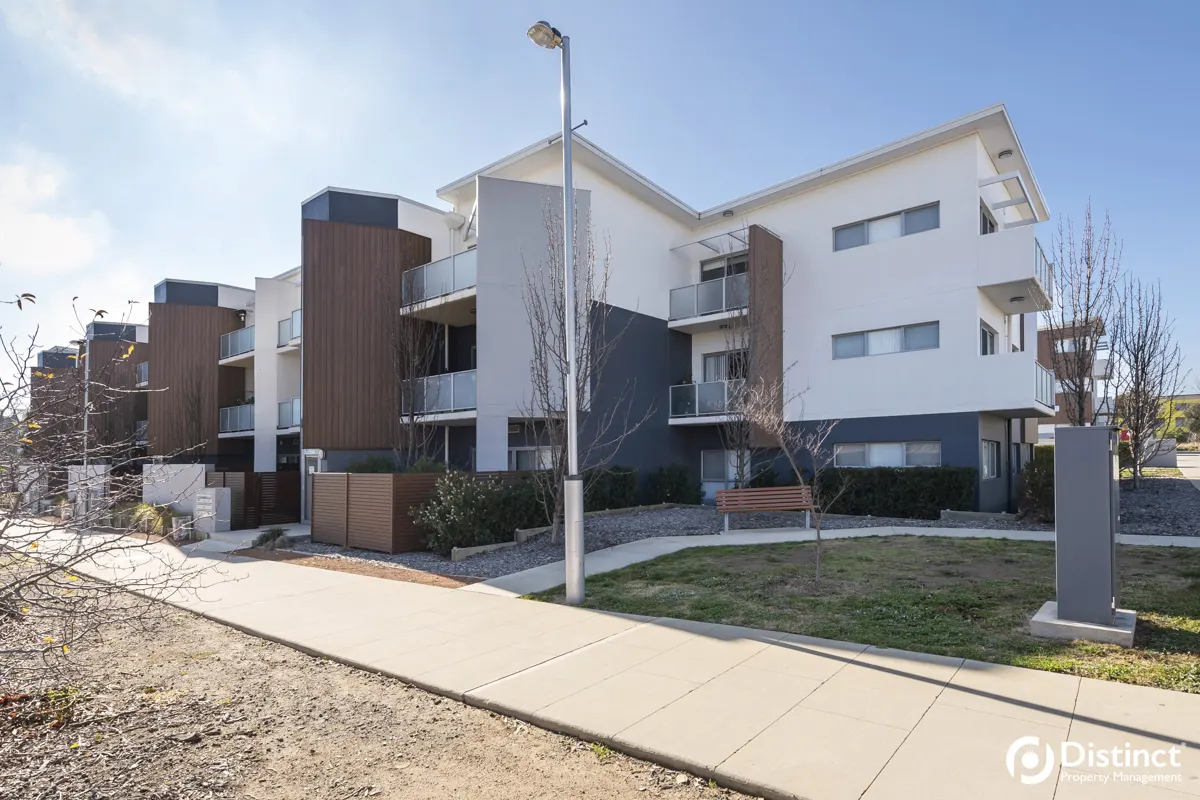 6/41 Clare Burton Crescent, Franklin, photo 1